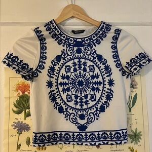 💙SHEIN Italian blue design, cropped top. XS
